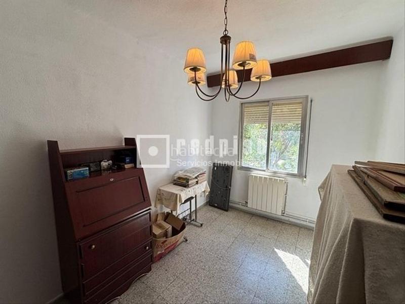 Foto a35e3e4b-9975-4e1a-91b5-e2c37ebcf3f7. Etagenwohnung mit heizung in Alamín Guadalajara