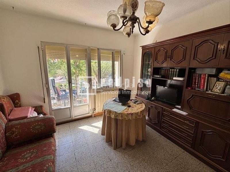 Foto b4023c59-fae9-4fd7-a7bf-8e5cb6e7025c. Etagenwohnung mit heizung in Alamín Guadalajara