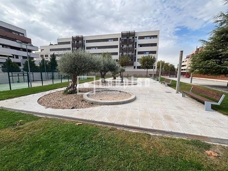 Foto 65551741-7312-4581-9cb8-a5205a780668. Appartamento con riscaldamento parcheggio piscina in Yebes