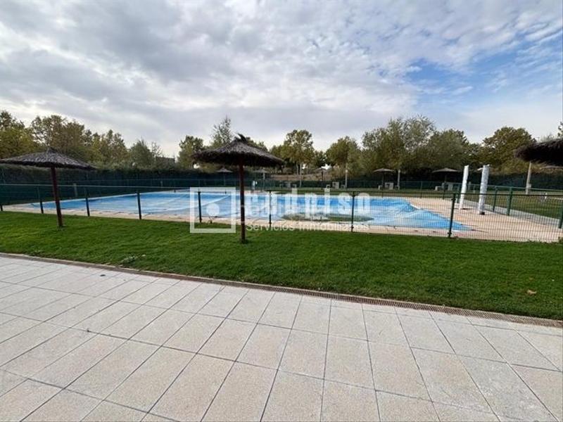 Foto aa5fc888-b778-47ca-8694-b061041d8ccd. Appartamento con riscaldamento parcheggio piscina in Yebes