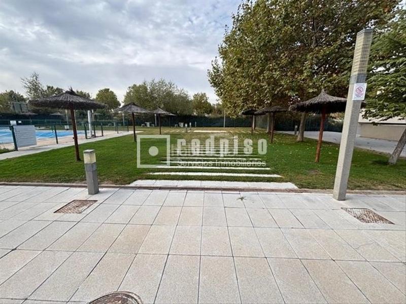 Foto 361c002c-af46-418a-a654-f09c69c13b9b. Appartement avec chauffage parking piscine dans Yebes - valdeluz Yebes