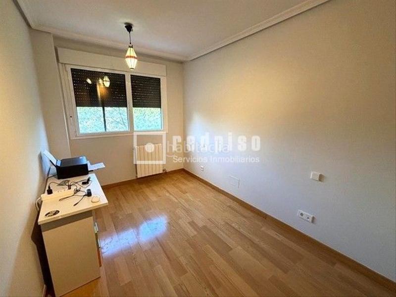 Foto 2fcfcd55-1757-4b4d-a6f4-7a2266bb600c. Flat with heating parking pool in Yebes - valdeluz Yebes