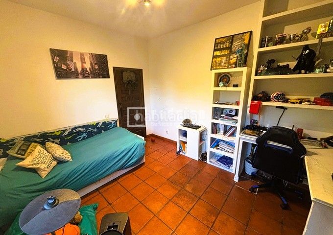 Foto 0fe70ce5-5468-49fe-9981-489a46cf8284. Casa amb calefacció aparcament a El Clavín-Valdeluz Guadalajara