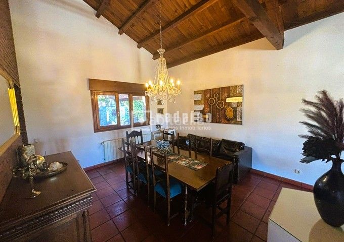 Foto 62a1d599-14db-48e3-b9bb-2e0ae9765af1. Casa amb calefacció aparcament a El Clavín-Valdeluz Guadalajara