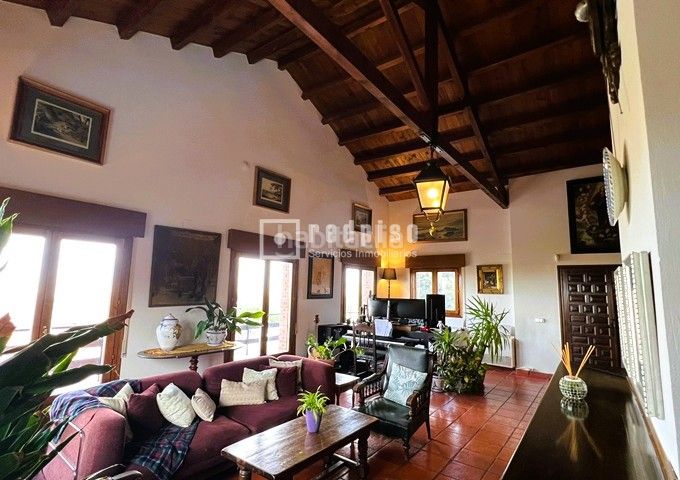Foto db6b980f-1fd0-4d38-9484-0c643ead49f3. Casa amb calefacció aparcament a El Clavín-Valdeluz Guadalajara
