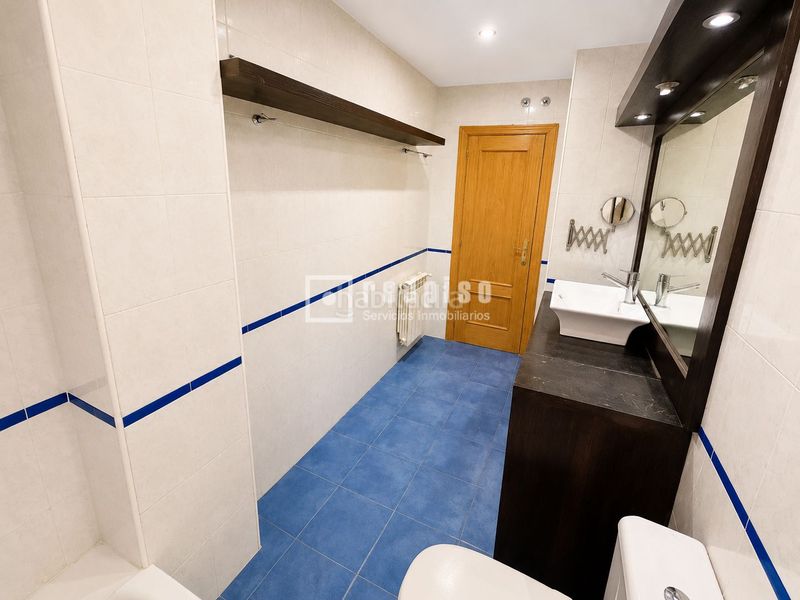 Foto a7d56482-e4c6-4a9f-82c4-78d13ccf0cde. Xalet amb calefacció piscina a Yebes - pueblo Yebes