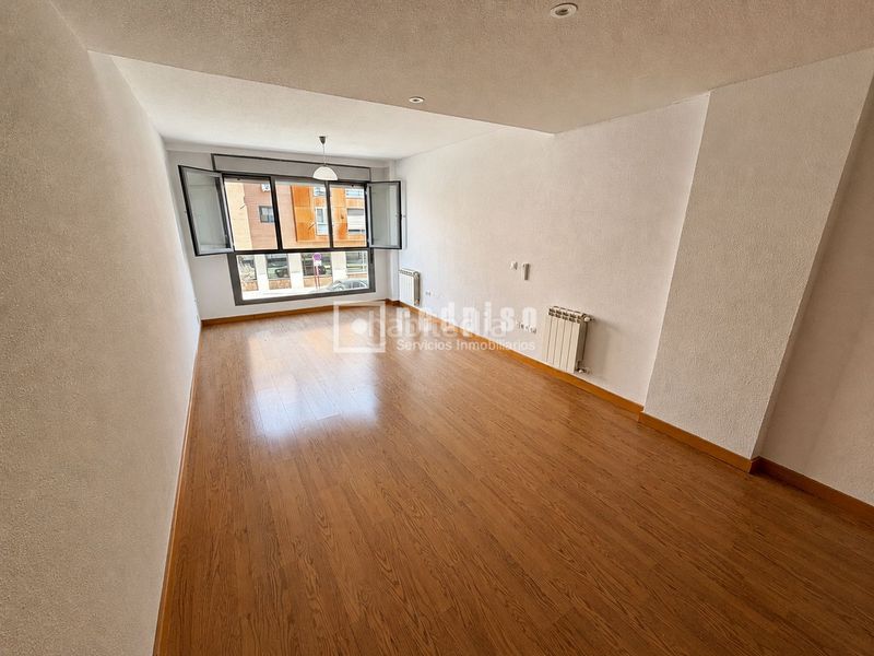 Foto c1bd3836-8e73-4761-8376-9106d4c834e1. Location appartement avec chauffage piscine dans Las Lomas-Salinera-La Muñeca Guadalajara
