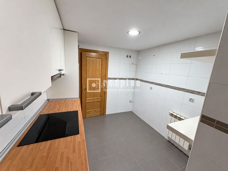 Foto cc98b699-72a2-4d32-8363-d324919080df. Location appartement avec chauffage piscine dans Las Lomas-Salinera-La Muñeca Guadalajara