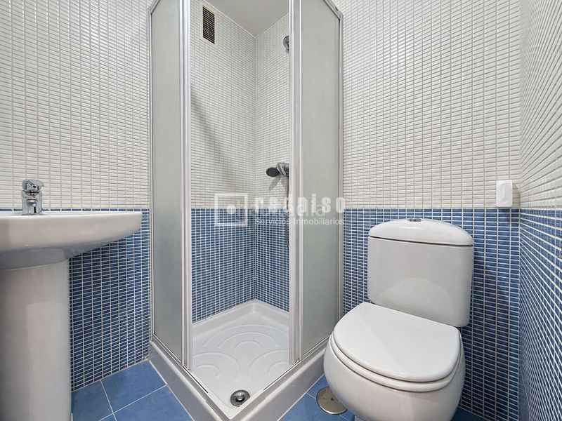 Foto bd3f9985-bf9a-4c82-a174-daa5b068891d. Pis amb calefacció aparcament piscina a Yebes - valdeluz Yebes
