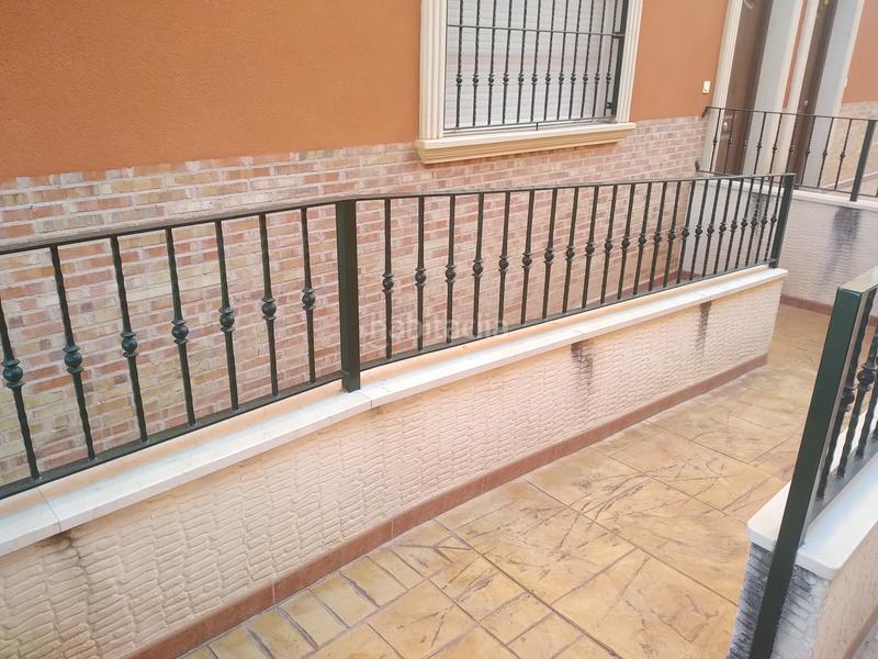 Foto 46ad3959-af11-4a2f-8435-d4cf23001d8a. Casa tríplex - oportunidad de inversión en El Castillo Aspe