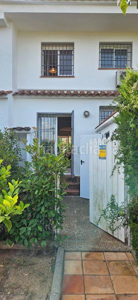 Foto 9518c820-0b34-43b5-952f-86fa8fe5437b. Casa adosada en carrer illes medas 7 casa adosada en el port romà, a dos pasos de la playa en Creixell