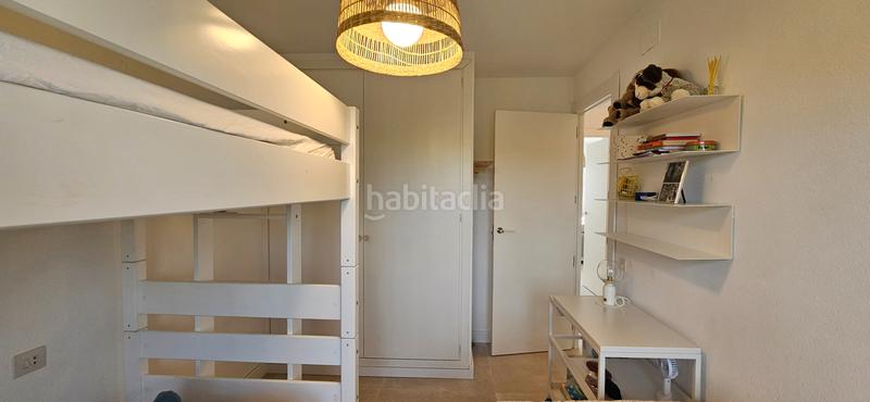 Foto b9e50380-597a-467c-a7db-30c9b30c8368. Casa adosada en carrer illes medas 7 casa adosada en el port romà, a dos pasos de la playa en Creixell