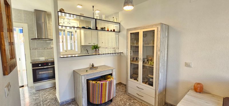 Foto 1462b98c-a154-4476-a335-130897ef37ce. Casa adossada a Creixell