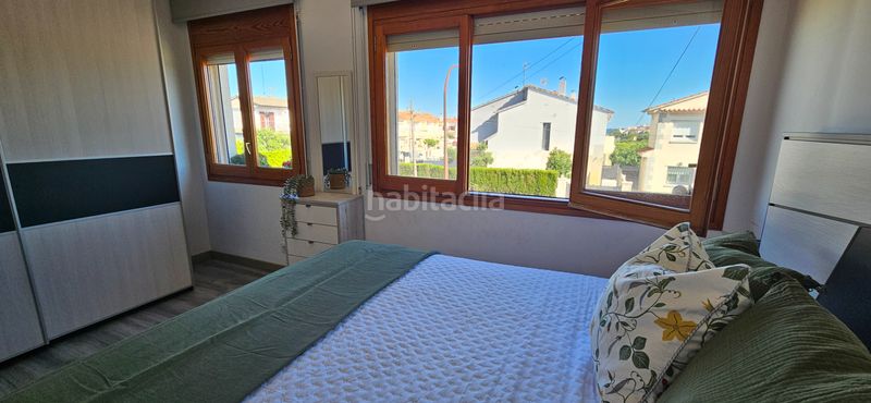 Foto 63c77245-55e1-4c92-b982-add89fecafad. Casa adossada a Creixell