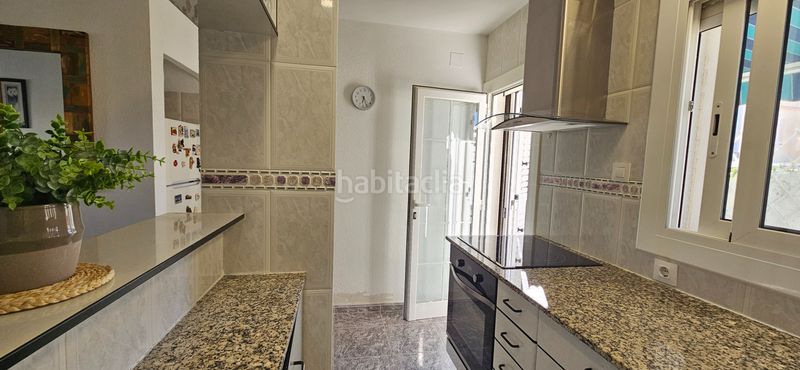Foto 791b7eaa-09a2-460e-b191-7ac742b59bf4. Casa adossada a Creixell