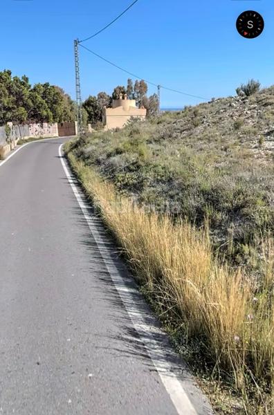 Foto 06f00cc6-144c-4390-8474-b5a583db1fea. Terreno residencial se vende excelente parcela excelente urbana edificable ,s.r.2. en la zona del Moralet en Alicante