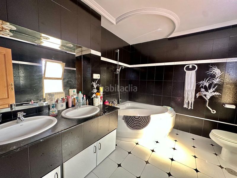 Foto f858f72b-ac3d-4c02-923d-9fb9798b5542. Casa amb calefacció piscina a Villamontes-Boqueres Sant Vicent del Raspeig