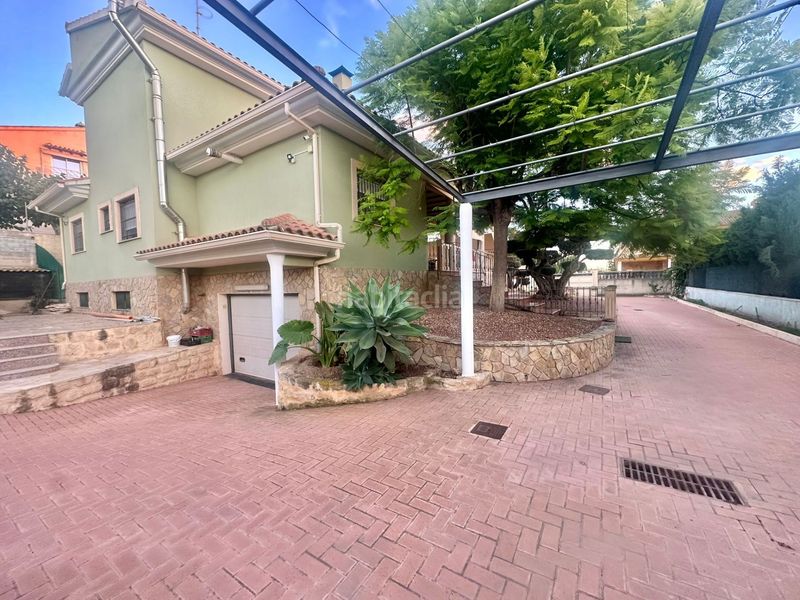 Foto 5a025e30-ff56-48d5-8a61-b1cdc405d078. Casa amb calefacció piscina a Los Girasoles Sant Vicent del Raspeig