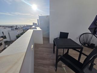 Location Appartement à Calle virgen de la luz 8. Nuevo apartamento con terraza cerca de la playa.