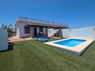 Location Maison jumelée à Carril del puntalejos 105. Coqueta casa rural con piscina privada.