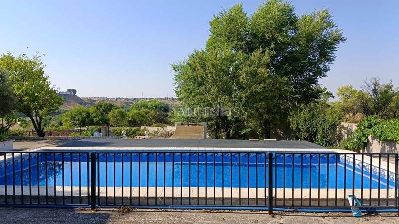 Foto 05d871f1-617e-457a-a8b9-01babb36bb0b. Xalet amb calefacció aparcament a Viso de San Juan (El)