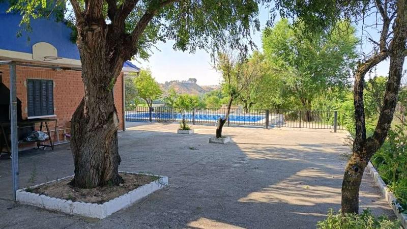 Foto 77436e3f-976e-445b-a362-4409d4a47f2b. Xalet amb calefacció aparcament a Viso de San Juan (El)