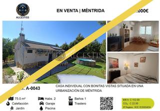 Xalet a Méntrida. Casa individual con bonitas vistas situada en una urbanización d