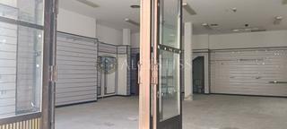 Local commercial à Méntrida. Local de 208 m2 muy bien situado en el casco urbano de méntrida