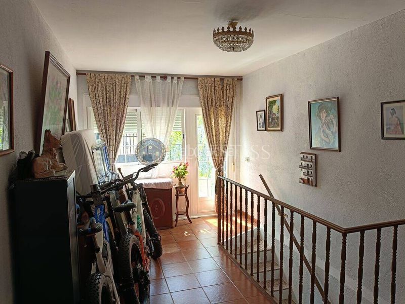 Foto 5cfe4f03-41e0-4b9f-96e5-7076de2f5a4a. Casa adossada amb calefacció aparcament a Méntrida