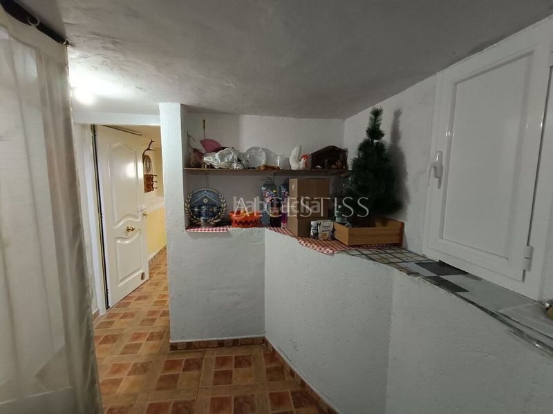 Foto bd19da89-f619-453a-8d2f-1458ab23fe29. Casa adossada amb calefacció aparcament a Méntrida
