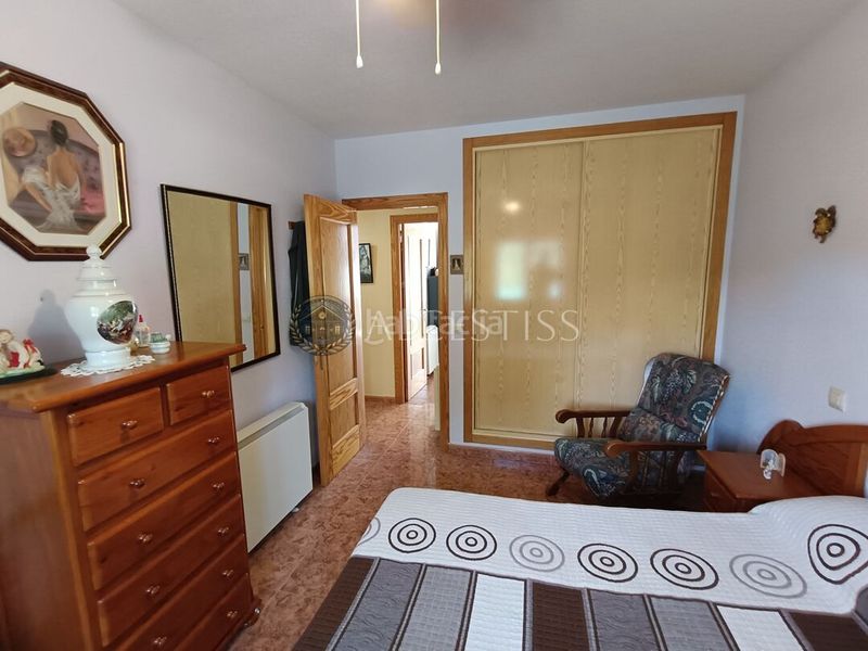 Foto d50e5d90-9edc-42d3-ba94-f0166e416e1f. Casa adossada amb calefacció aparcament a Méntrida