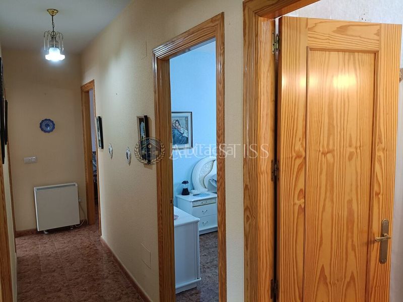 Foto d7fb38bd-678e-4616-bc00-a85520348a4b. Casa adossada amb calefacció aparcament a Méntrida