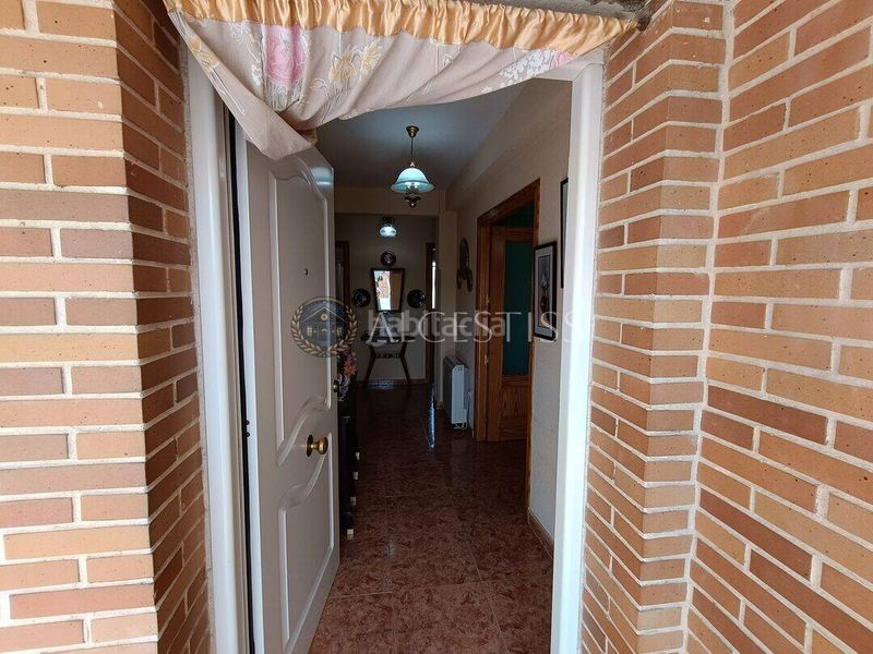 Foto ee5718fb-0115-40c5-ae2a-dc0030c0b918. Casa adossada amb calefacció aparcament a Méntrida