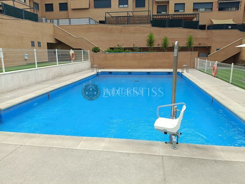 Foto 8c63a754-dbd3-4dc2-96b5-50306a472adf. Duplex con riscaldamento parcheggio piscina in Méntrida