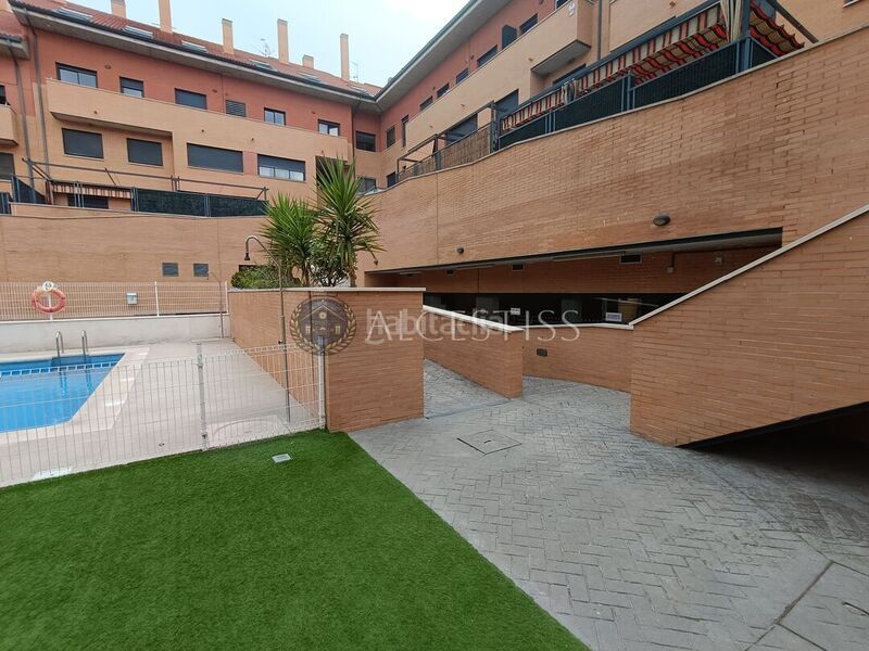 Foto a73b0368-3d04-4a77-bd48-5b65c17168e6. Duplex con riscaldamento parcheggio piscina in Méntrida