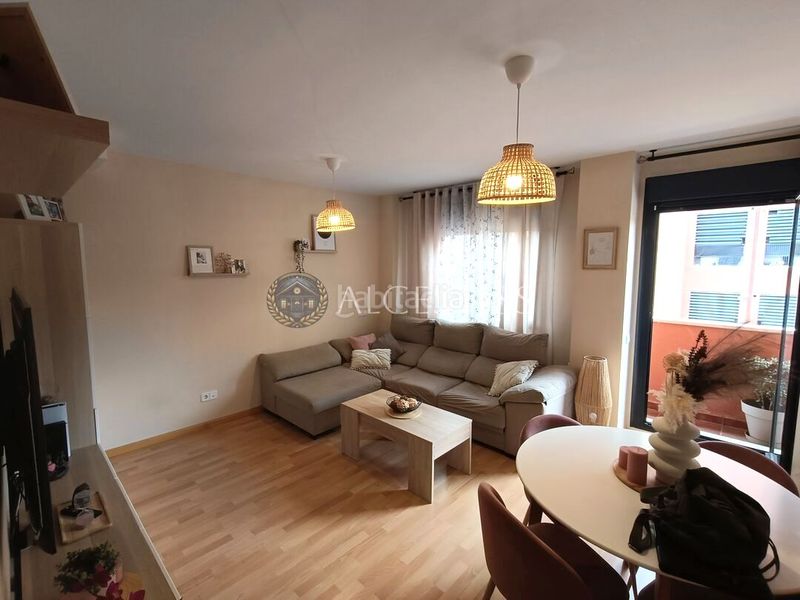 Foto ec652ea8-b930-4bb2-a830-80aca0dd00e9. Duplex con riscaldamento parcheggio piscina in Méntrida