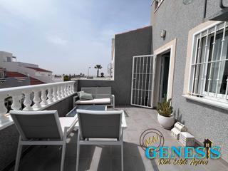 Maison jumelée  Calle liszt. Exclusivo dúplex pareado con dos viviendas completas - ¡oportuni