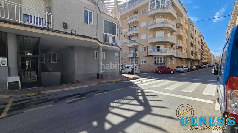 Foto 578360d6-4ddf-4a4c-a6c9-0b3cf08fd2d4. Autoparkplatz in calle bergantin 38 in Avenida Habaneras - Curva de Palangre Torrevieja