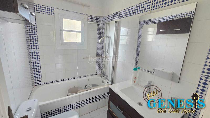 Foto 42de6cb4-130d-4cf7-9184-ceb072919523. Piso en calle los rosales 19 ¡oportunidad con encanto en villamartin! – 38m² con terraza y piscina comunitaria en San Miguel de Salinas
