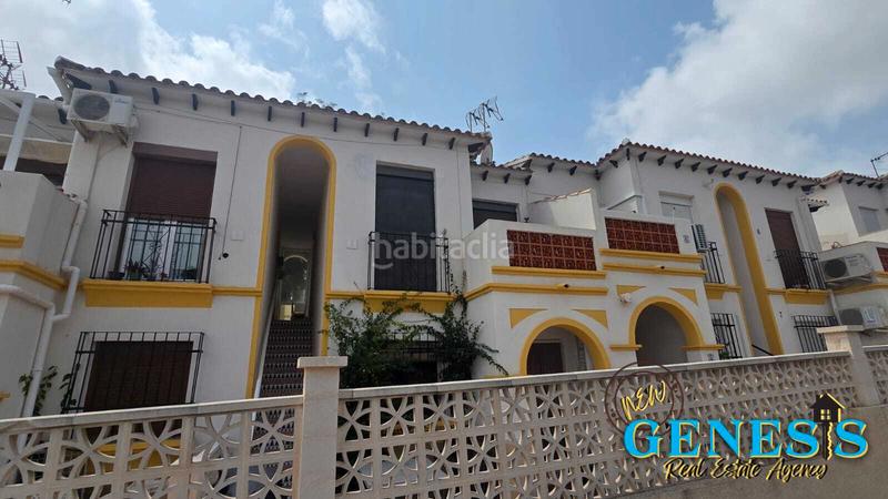 Foto 90b638e9-7e46-41d1-ba19-757f556ed84b. Piso en calle los rosales 19 ¡oportunidad con encanto en villamartin! – 38m² con terraza y piscina comunitaria en San Miguel de Salinas