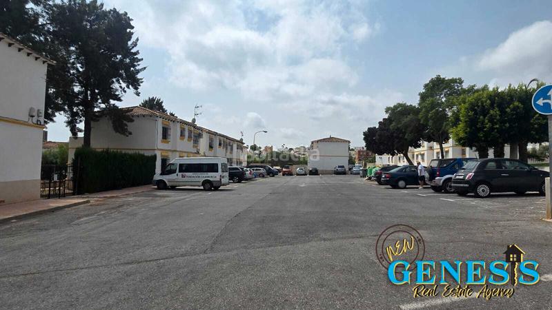 Foto d1e5ec11-09e9-4214-89bd-e6936e2a9576. Piso en calle los rosales 19 ¡oportunidad con encanto en villamartin! – 38m² con terraza y piscina comunitaria en San Miguel de Salinas