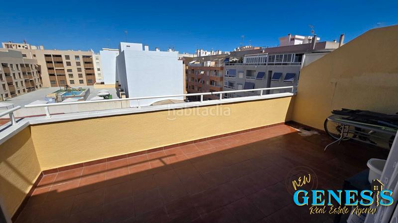 Foto 3728730e-ab55-4fae-8cfe-2d8145079523. Ático en calle san pascual 170 ¡vive en las alturas del centro! ático único con terraza! en Torrevieja
