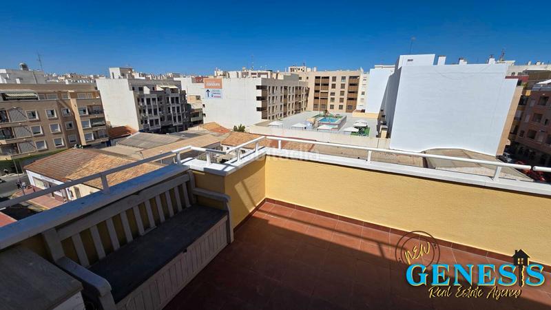 Foto 824dfee2-52a7-4ce2-a4ba-20559322ea3a. Ático en calle san pascual 170 ¡vive en las alturas del centro! ático único con terraza! en Torrevieja