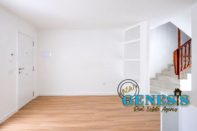 Foto 09b21b60-5793-475a-a0b6-6a13a178a89e. Casa amb xemeneia aparcament a Zona los Frutales Torrevieja
