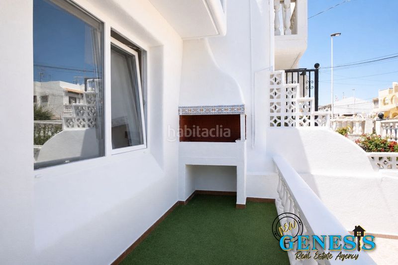 Foto 4397bbb5-1ea1-4423-a585-84cb22c45d64. Casa amb xemeneia aparcament a Zona los Frutales Torrevieja