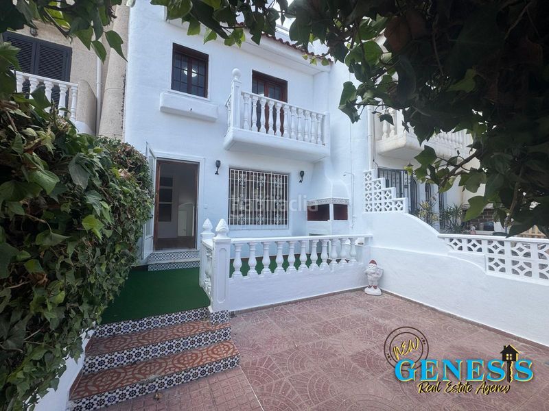 Foto 830d5acd-6c58-458d-8680-4b206fe43d27. Casa amb xemeneia aparcament a Zona los Frutales Torrevieja
