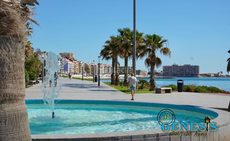 Foto 84fc99b1-4c3a-4739-95ba-5cc5e5d2b1ef. Casa amb xemeneia aparcament a Zona los Frutales Torrevieja