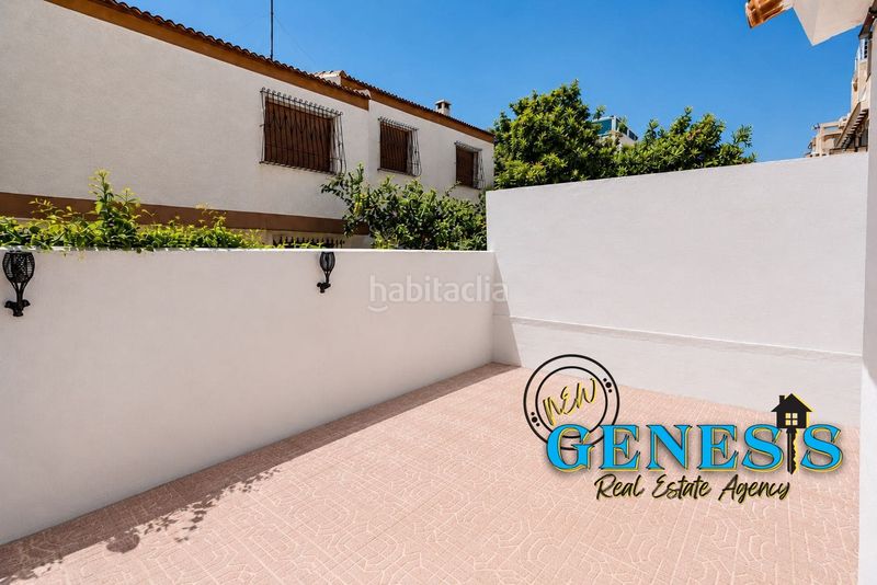 Foto 924642fc-4014-43df-88b1-537b2ba32b27. Casa amb xemeneia aparcament a Zona los Frutales Torrevieja