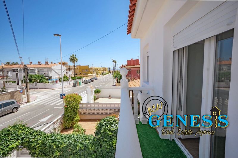 Foto eca6d227-2c62-4c8b-b826-efe7b21de1bc. Casa amb xemeneia aparcament a Zona los Frutales Torrevieja
