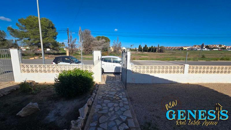 Foto cc9cc224-ae43-419c-b643-5284ba251941. Chalet in calle salvador dalí 48 in Zona Carrefour - Urbanizaciones Torrevieja